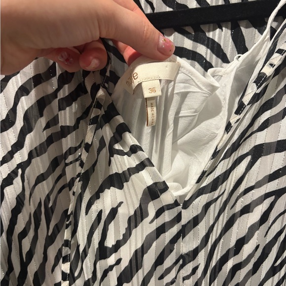 Maje Black and White Patterned Long Sleeve Dress - Picture 5 of 6